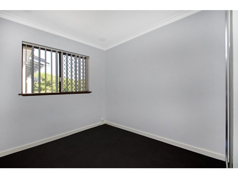 8/21 Pearl Parade, Scarborough WA 6019