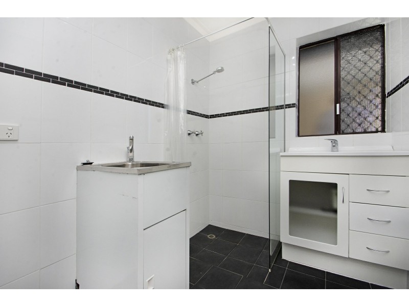 8/21 Pearl Parade, Scarborough WA 6019