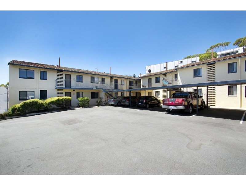 8/21 Pearl Parade, Scarborough WA 6019