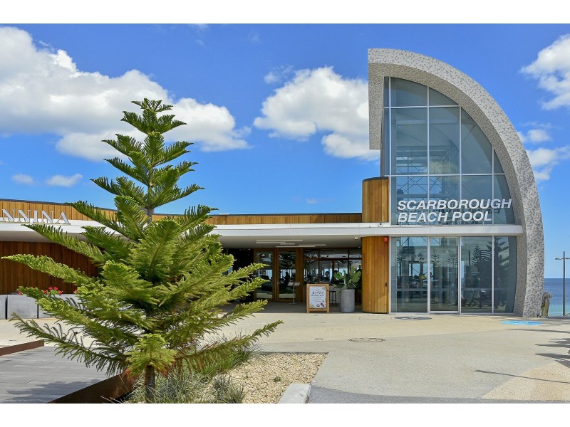 8/21 Pearl Parade, Scarborough WA 6019