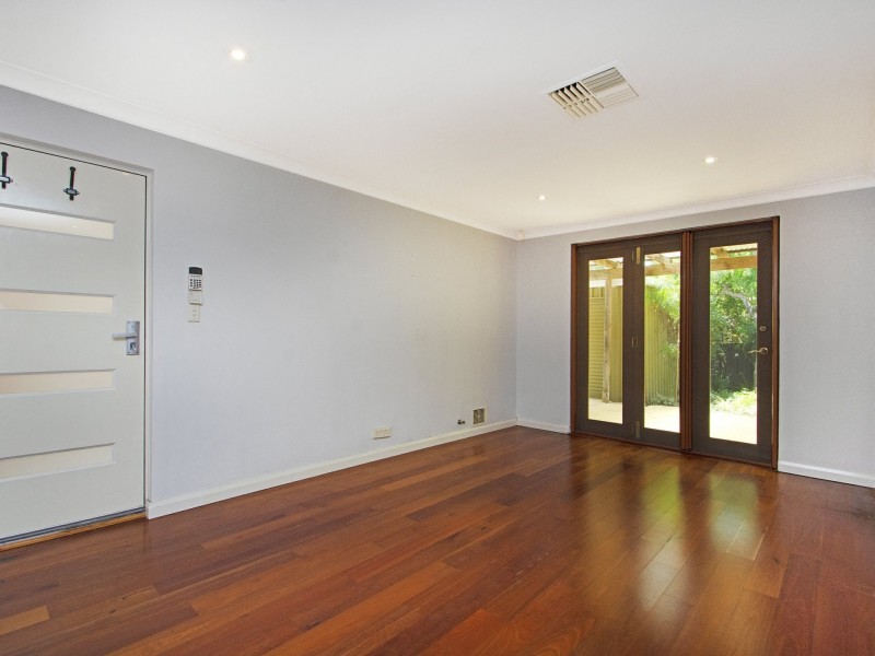 4 Hubert Street, Guildford WA 6055