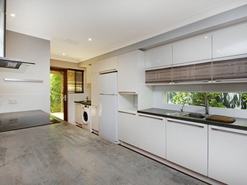 4 Hubert Street, Guildford WA 6055