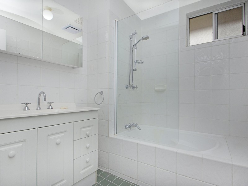 4 Hubert Street, Guildford WA 6055