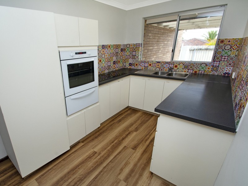 14/4 Lee Place, Noranda WA 6062