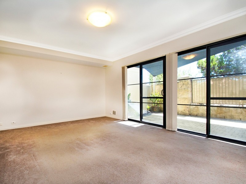 Unit 5/45 Halliday Grove, Hillarys WA 6025