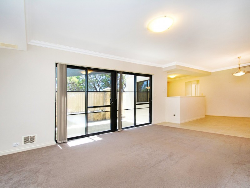 Unit 5/45 Halliday Grove, Hillarys WA 6025