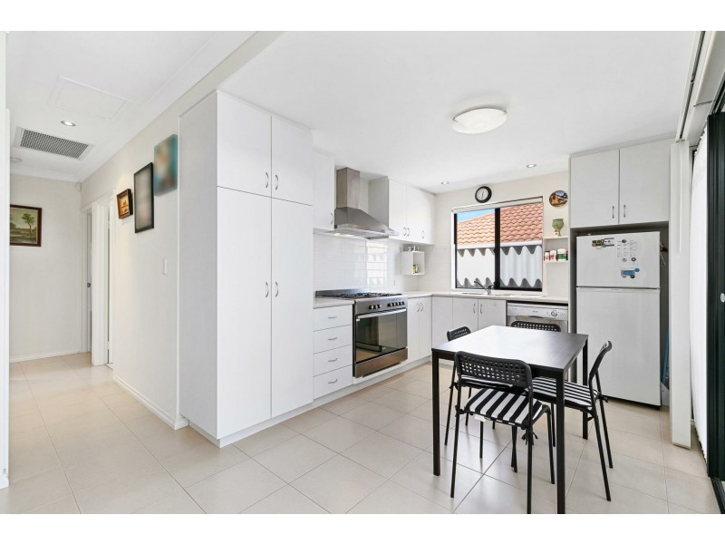 44C Woodchester Road, Nollamara WA 6061