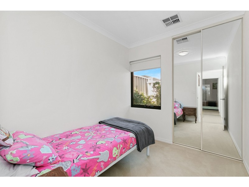 44C Woodchester Road, Nollamara WA 6061