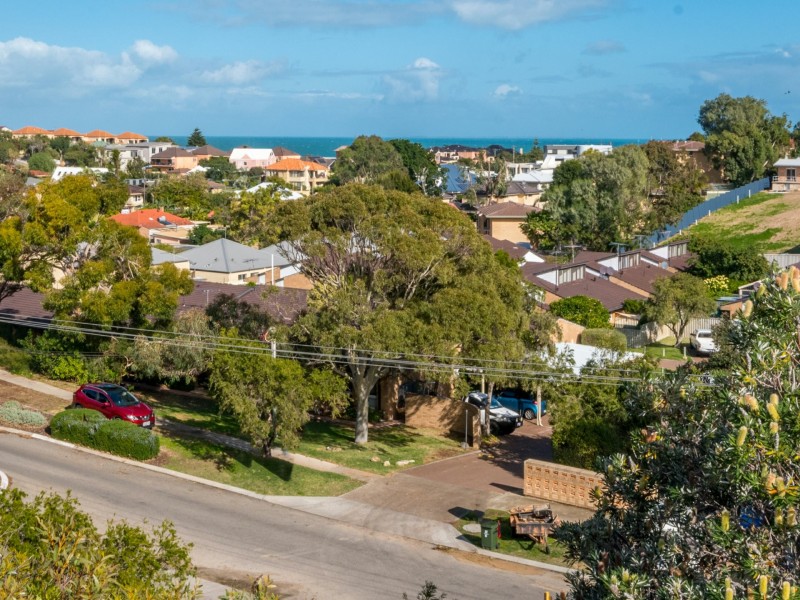 13/72 Stanley  Street, Scarborough WA 6019