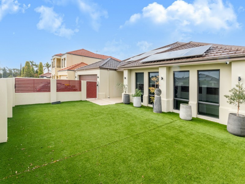 17 Skeit Road, Darch WA 6065