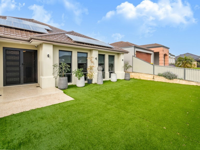 17 Skeit Road, Darch WA 6065