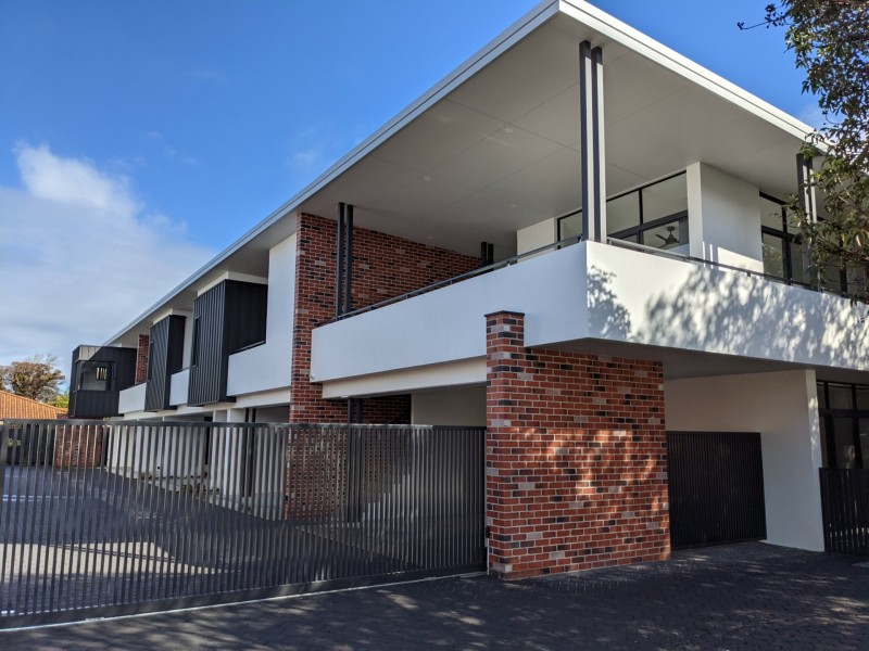 1/134 GLADSTONE ROAD, Rivervale WA 6103