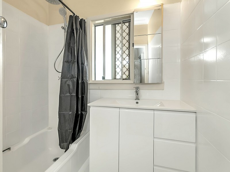 12 Dion Place, Coolbellup WA 6163