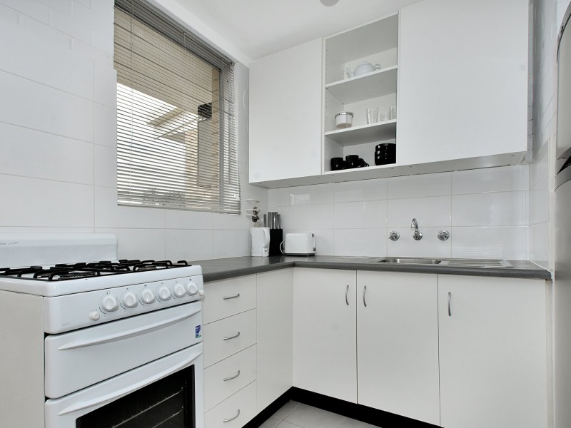 27/12 Wright Street, Perth WA 6000