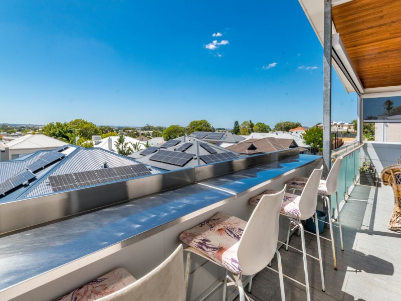 140A Wilding Street, Doubleview WA 6018