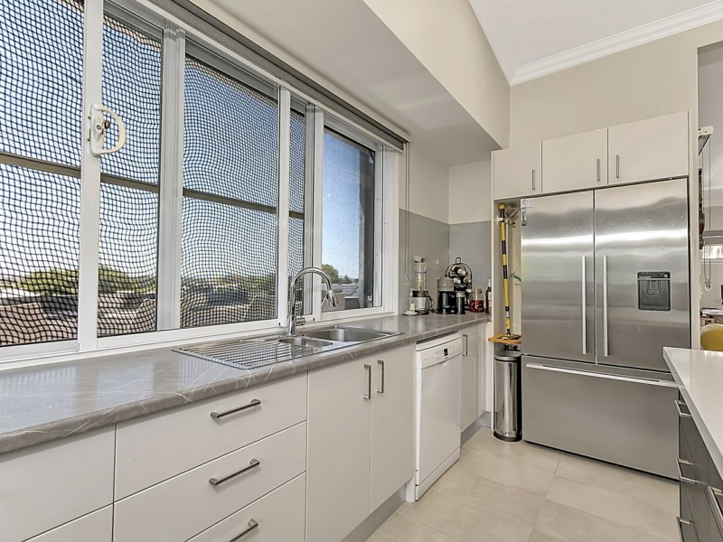 140A Wilding Street, Doubleview WA 6018