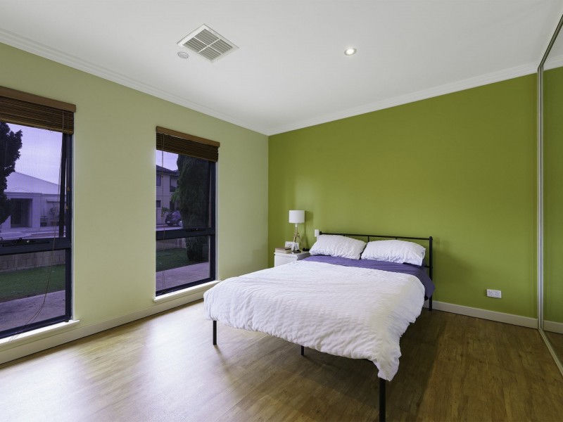 25 Vivaldi Avenue, Stirling WA 6021