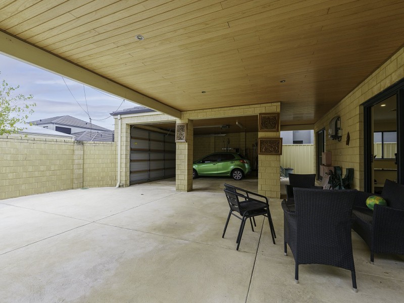 25 Vivaldi Avenue, Stirling WA 6021