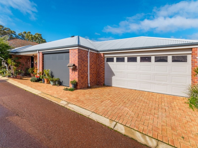 5a Railway Rd, Kalamunda WA 6076