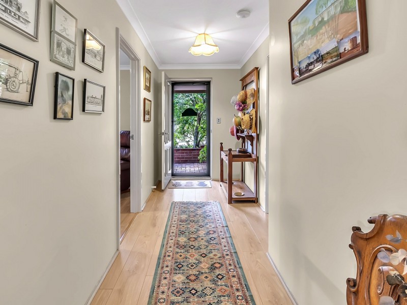 5a Railway Rd, Kalamunda WA 6076