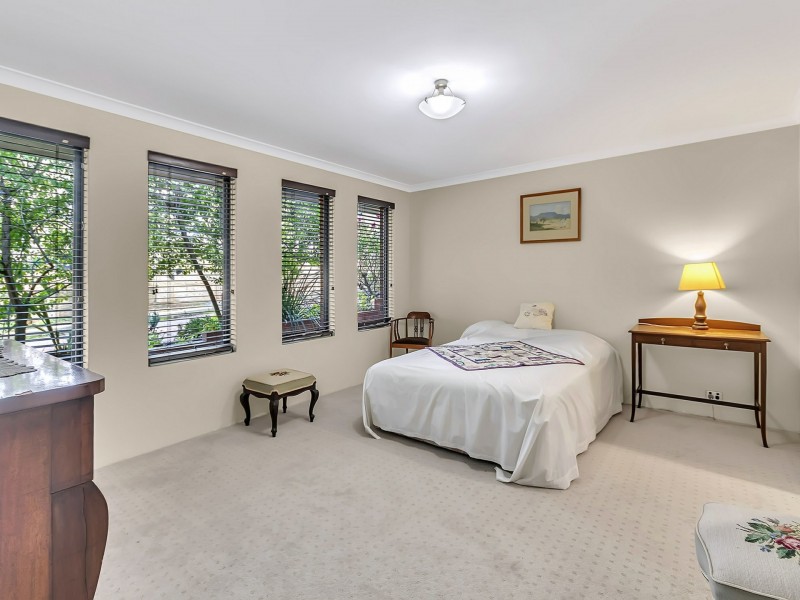 5a Railway Rd, Kalamunda WA 6076