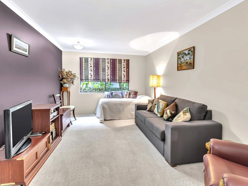 5a Railway Rd, Kalamunda WA 6076