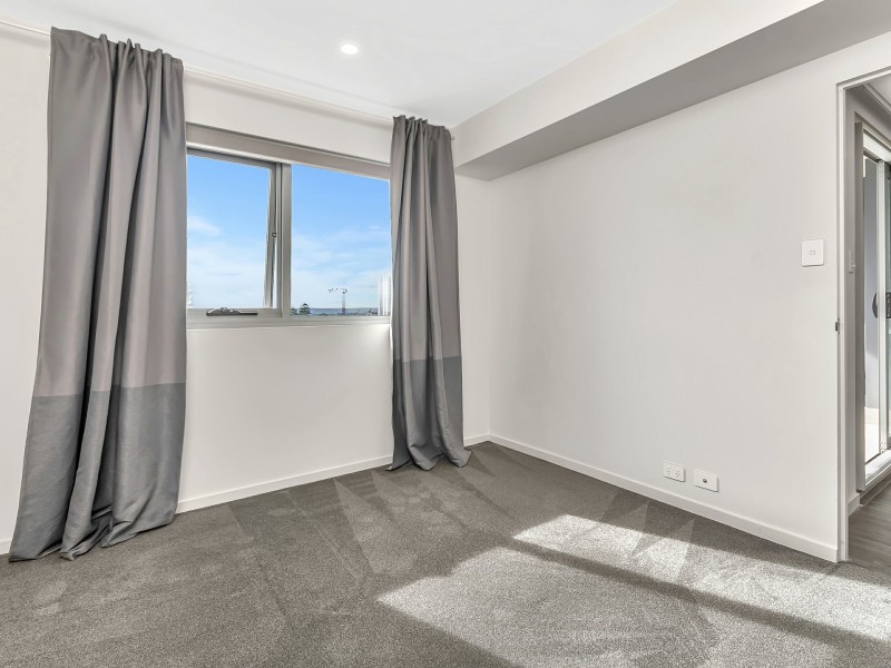 Level 8/98-5 Rowe Avenue, Rivervale WA 6103