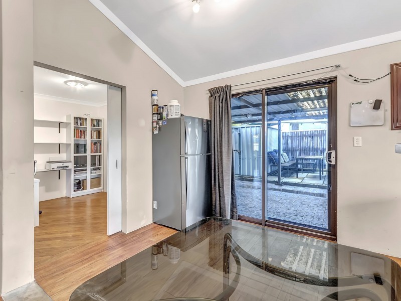 15-173 Daly Street, Belmont WA 6104