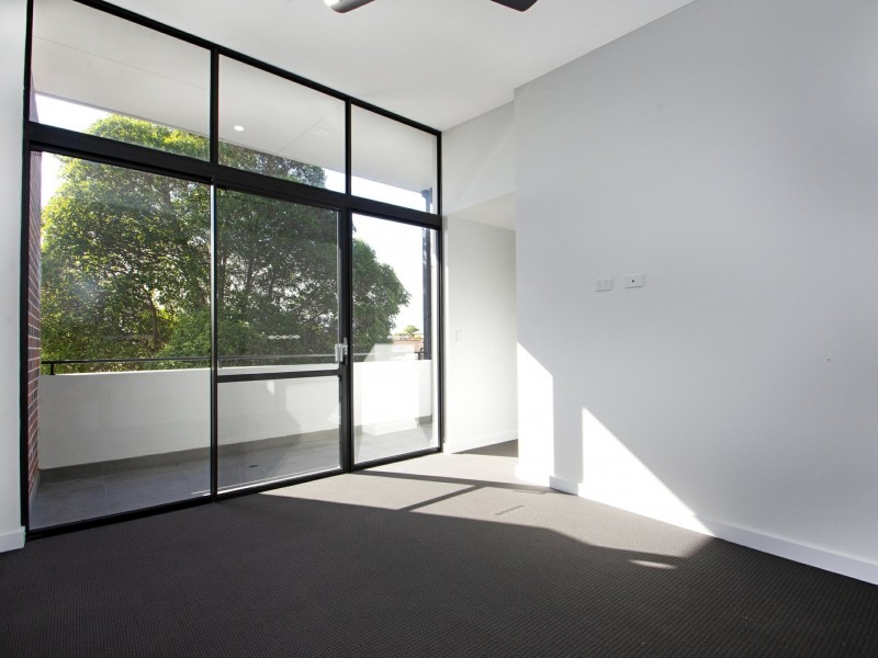 1/132 Gladstone Road, Rivervale WA 6103