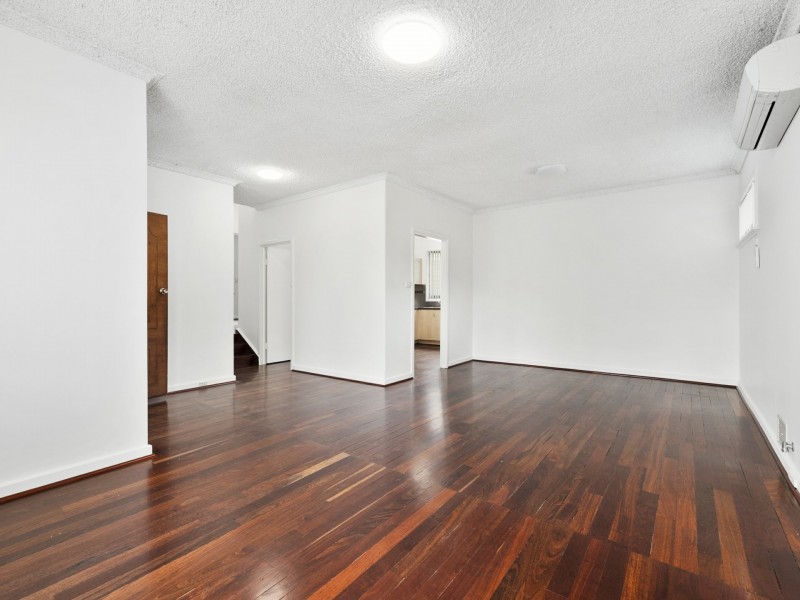 23 McLintock Way, Karrinyup WA 6018