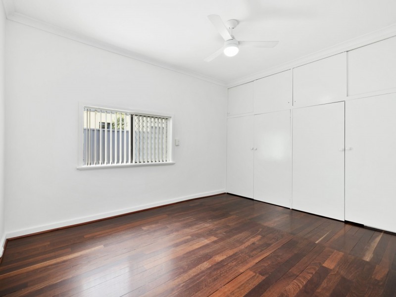 23 McLintock Way, Karrinyup WA 6018