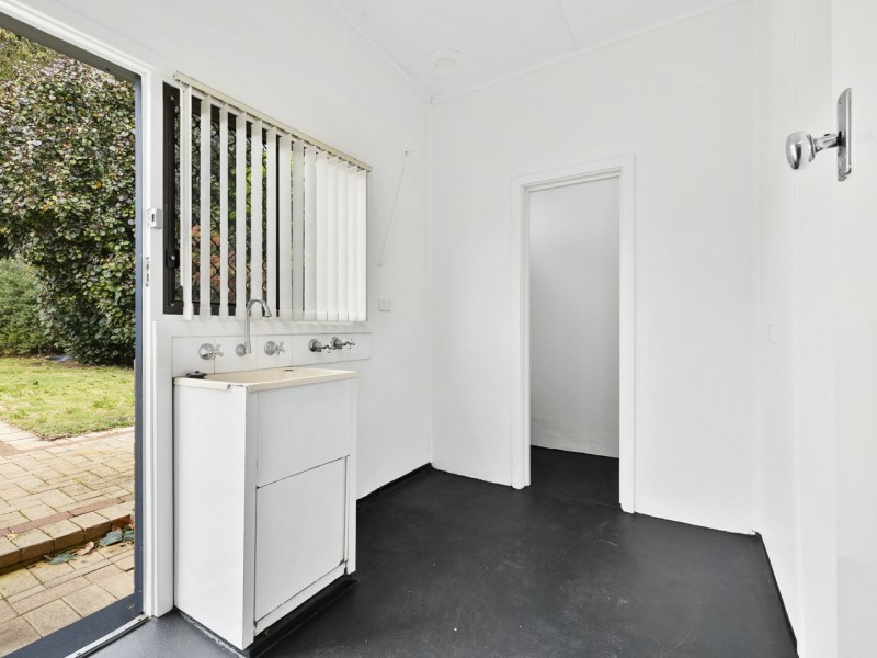 23 McLintock Way, Karrinyup WA 6018