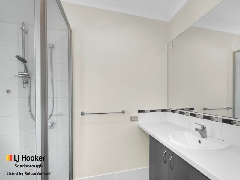 3A Barfield Road, Hammond Park WA 6164