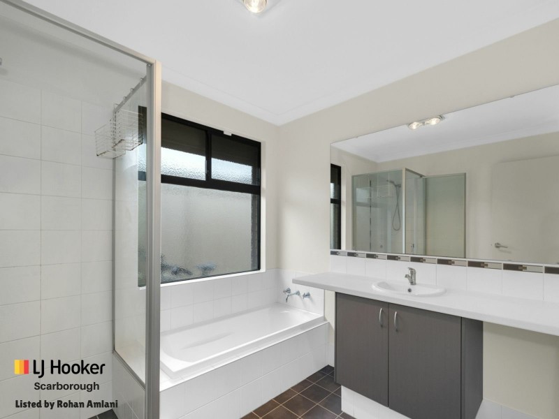 3A Barfield Road, Hammond Park WA 6164