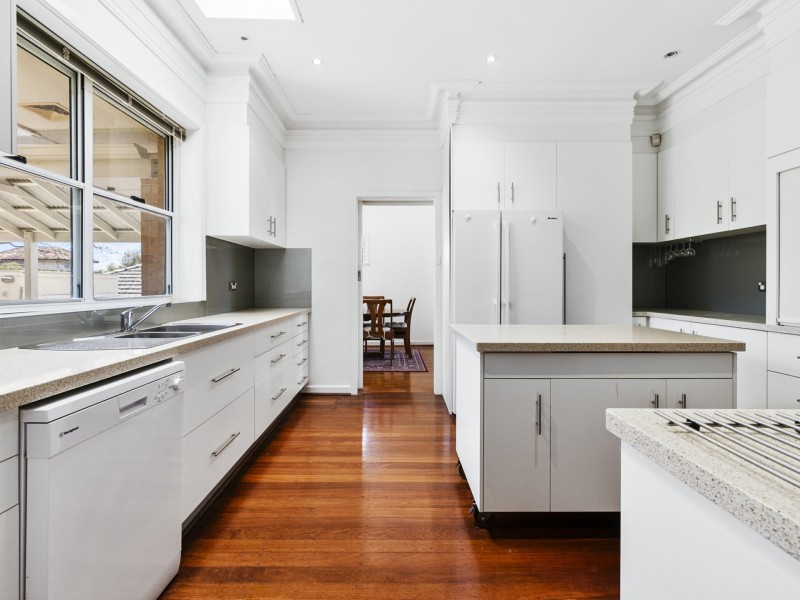 10 Turriff Road, Floreat WA 6014