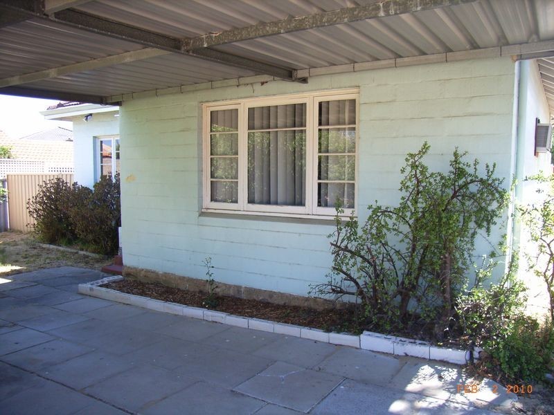 17 Thrall Street, Innaloo WA 6018