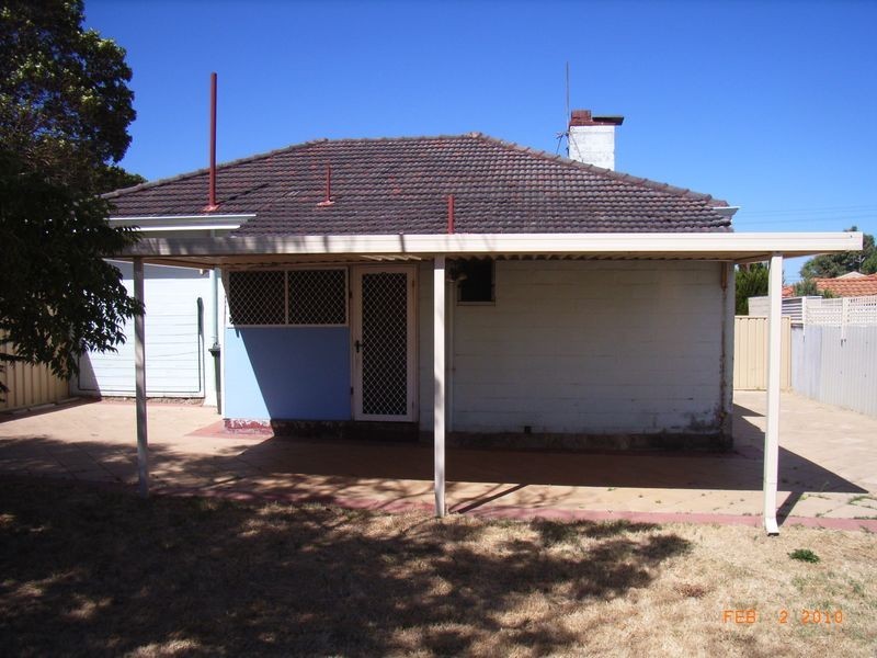 17 Thrall Street, Innaloo WA 6018