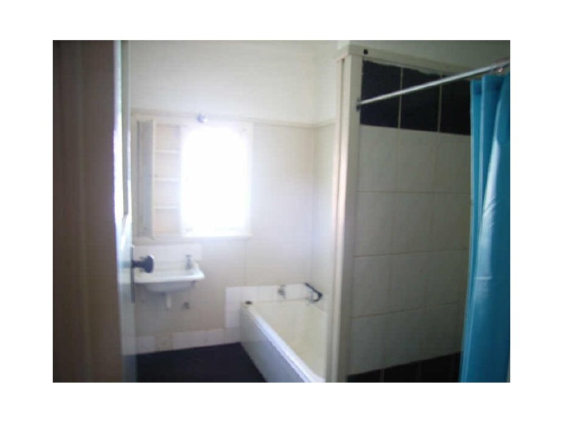 126 Holbeck Street, Doubleview WA 6018