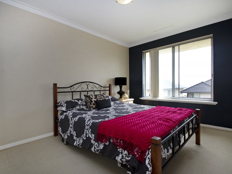 16/125 Hastings Street, Scarborough WA 6019