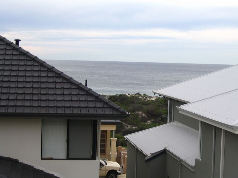 16/125 Hastings Street, Scarborough WA 6019