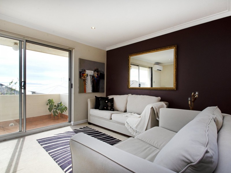 16/125 Hastings Street, Scarborough WA 6019