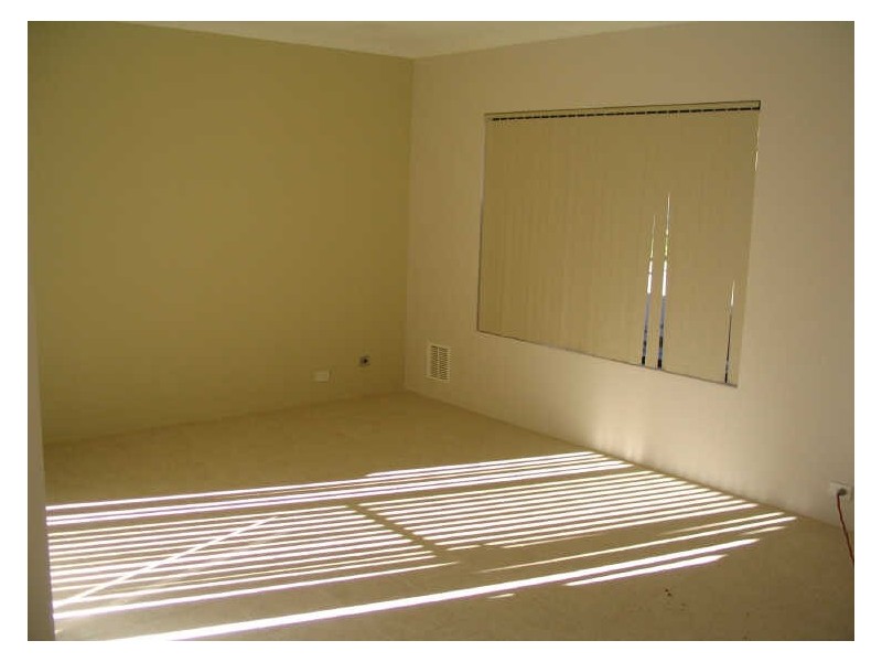 1/34 Barnes Street, Innaloo WA 6018