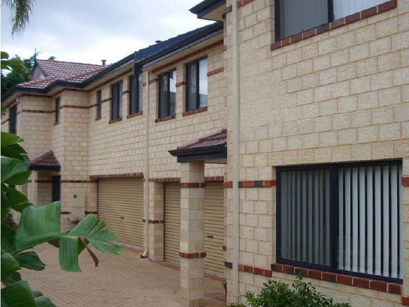 15B Selina Street, Innaloo WA 6018