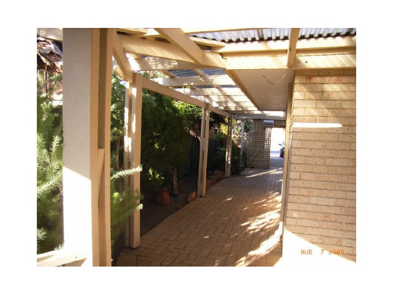 7 Bindoo Rise, Woodvale WA 6026