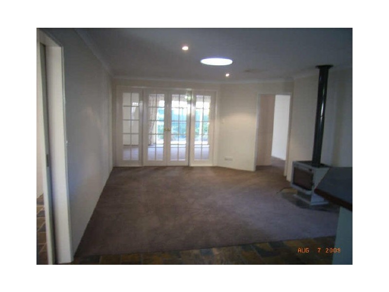 7 Bindoo Rise, Woodvale WA 6026