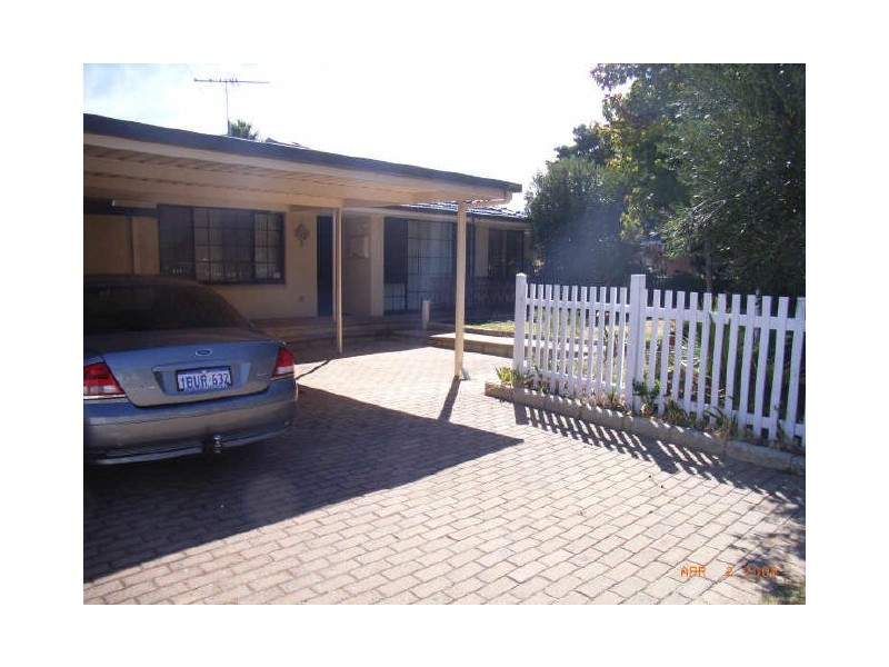 25 Stockdale Crescent, Wembley Downs WA 6019