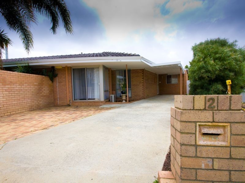 2 Buntine Road, Wembley Downs WA 6019