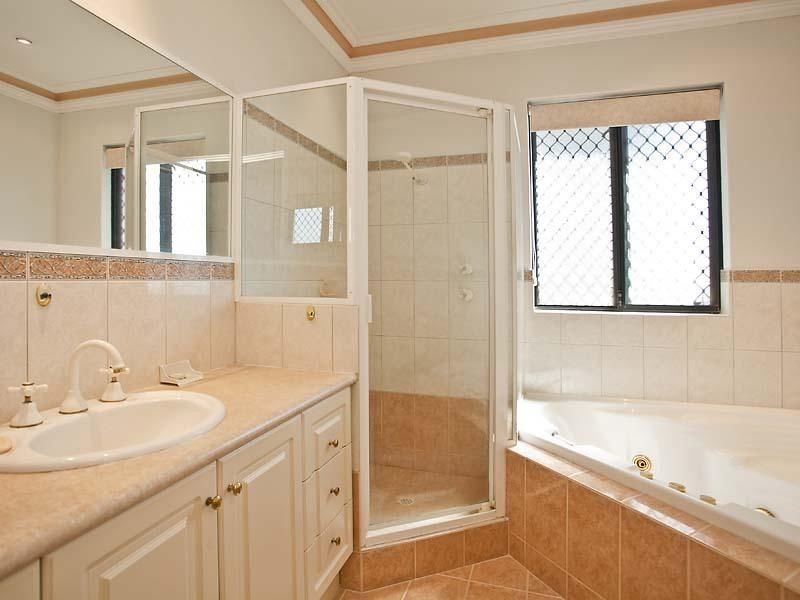 225A Hancock Street, Doubleview WA 6018