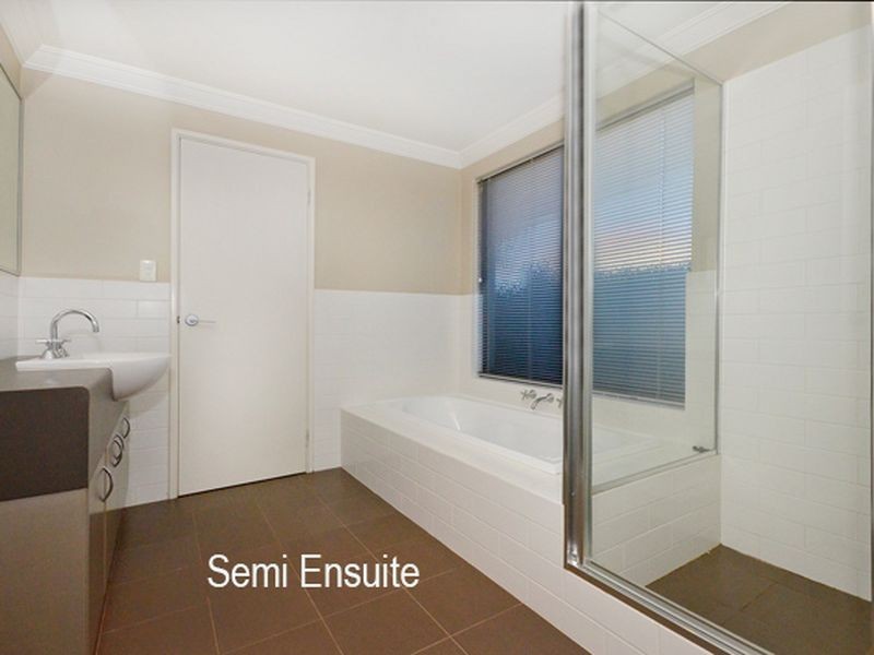 2 Sycon Way, Karrinyup WA 6018