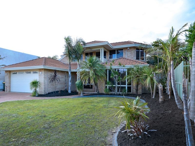 25 Meadowbrook Promenade, Currambine WA 6028